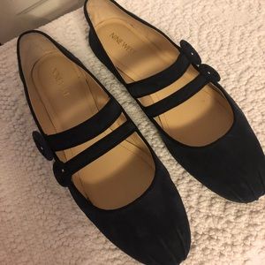 Nine West navy blue suede maryjane flats